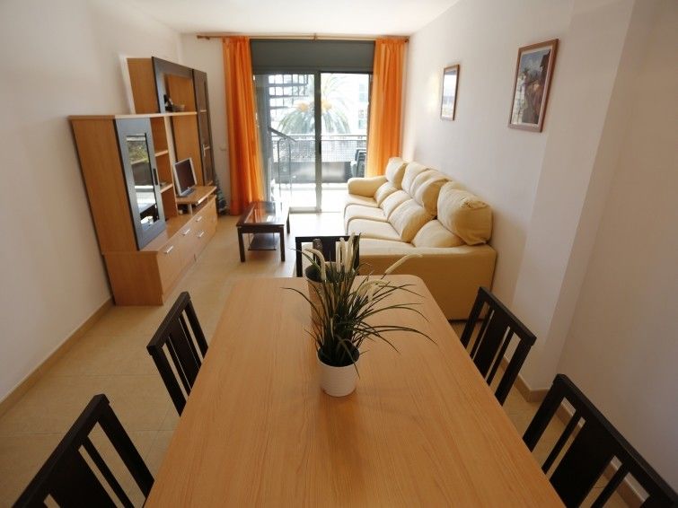 Rentalmar Pins Marina Apartment
