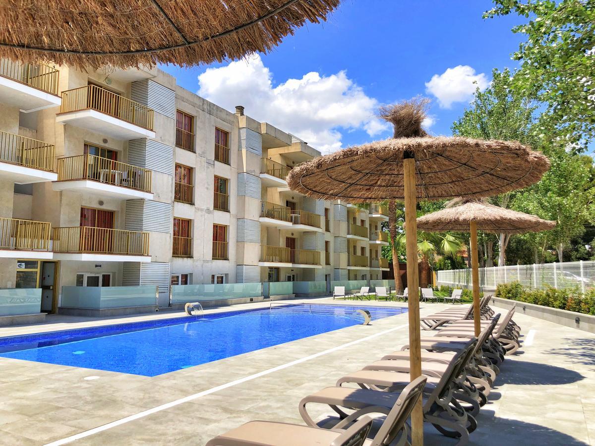 Rentalmar Pins Marina