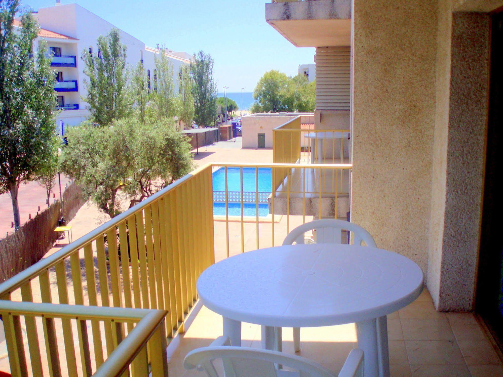Apartment Rentalmar Pins Marina *