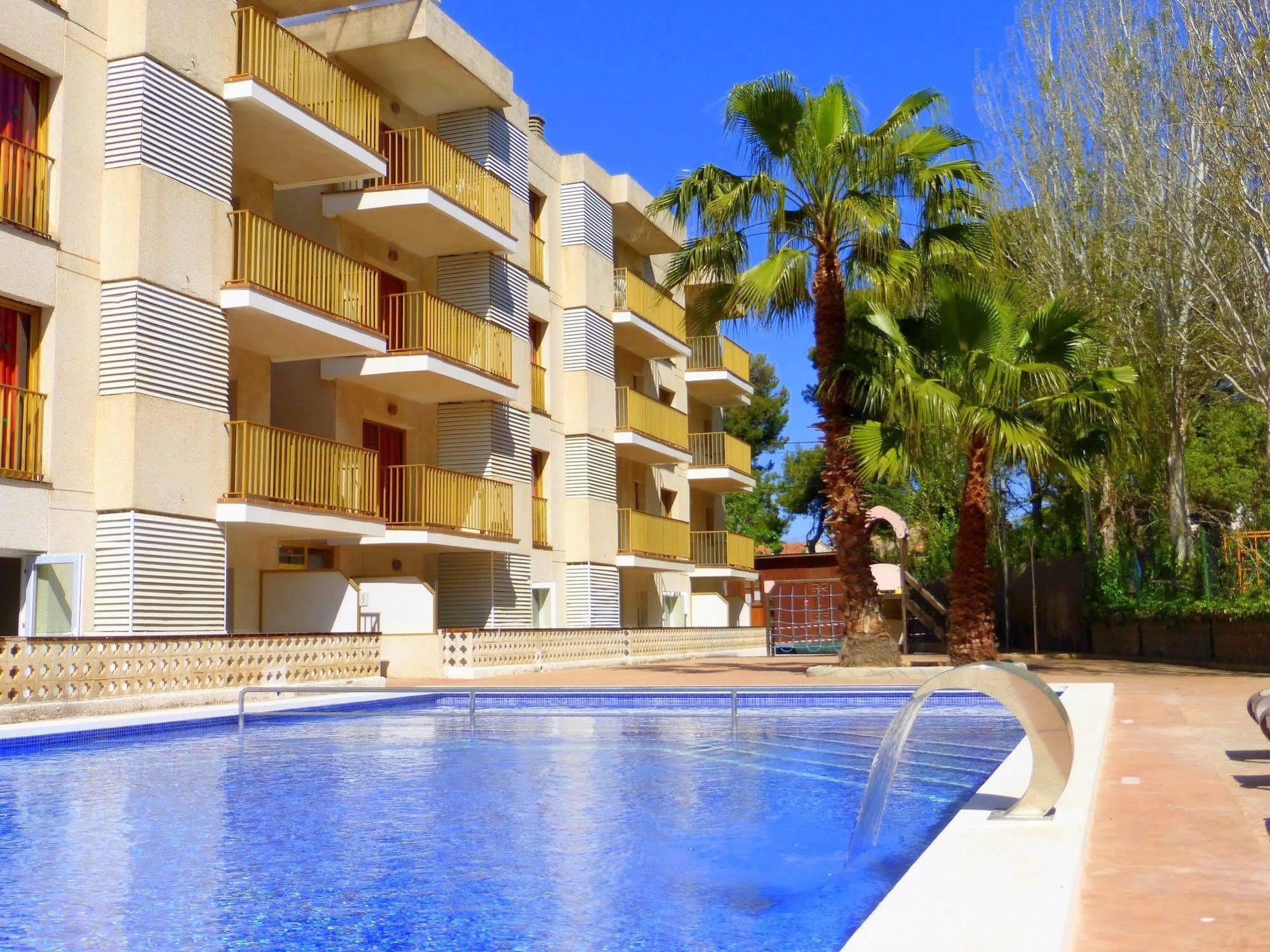 Rentalmar Pins Marina Apartment *
