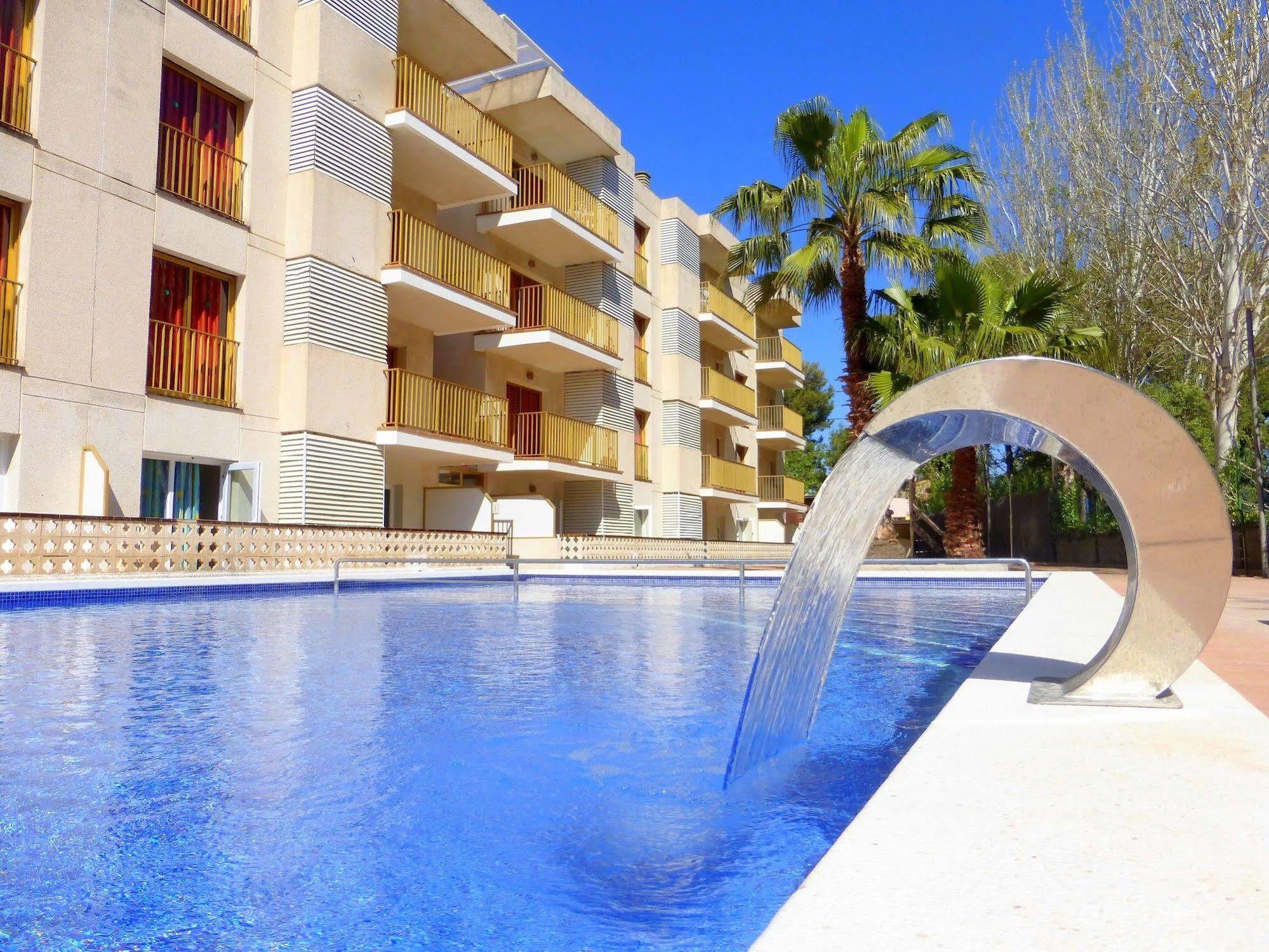 Rentalmar Pins Marina Apartment