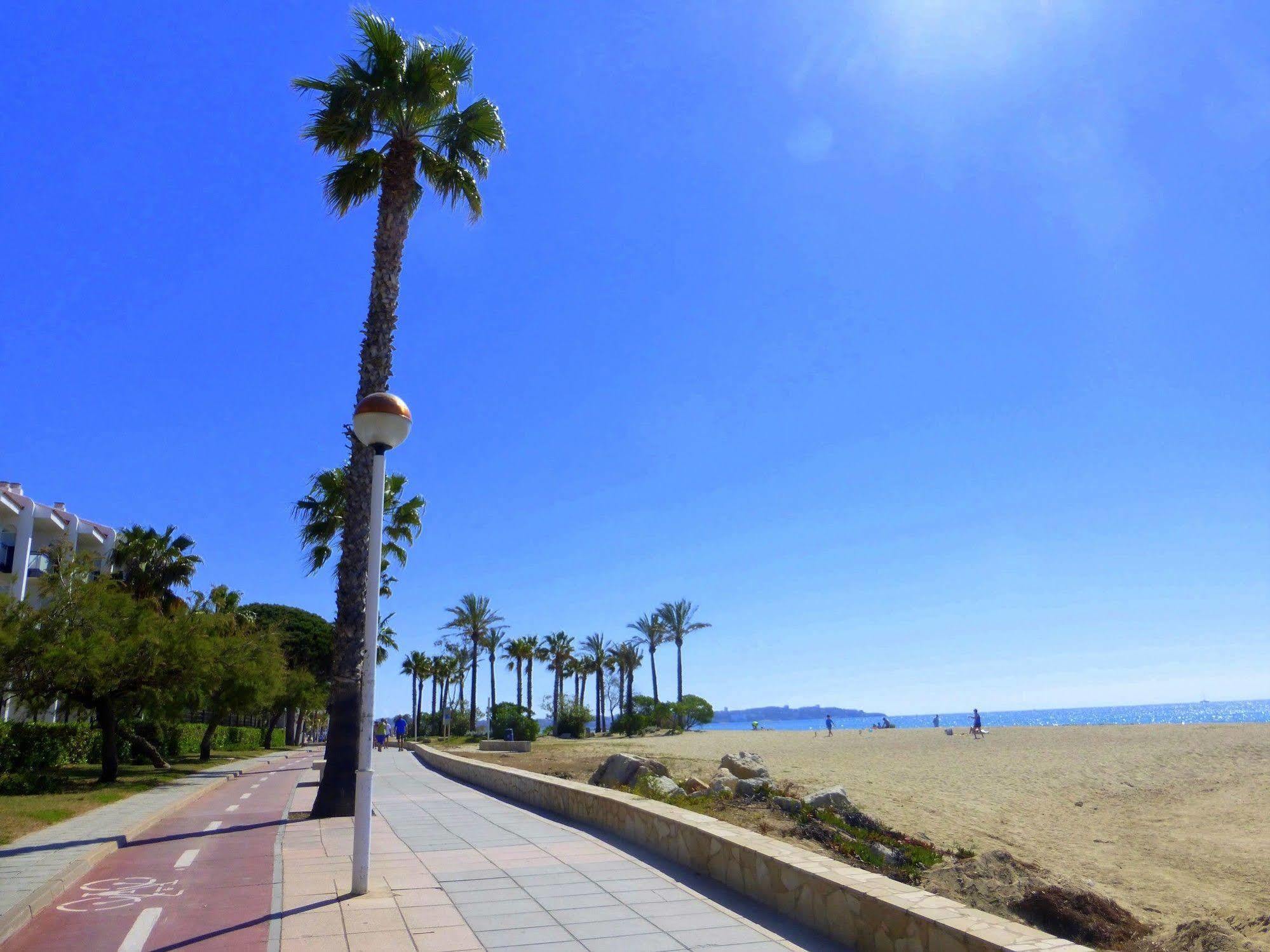 Rentalmar Pins Marina * Cambrils