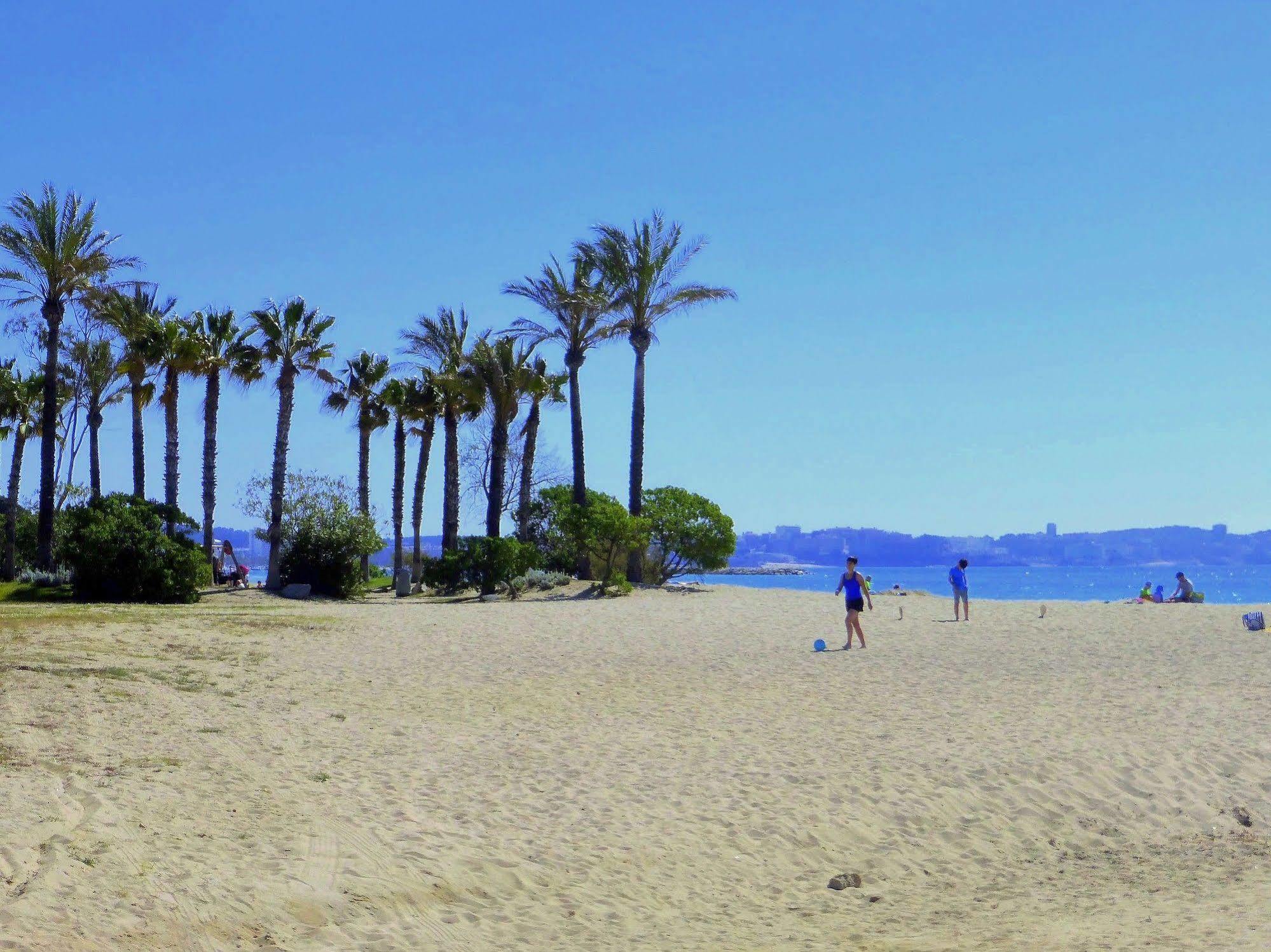 Rentalmar Pins Marina Apartment